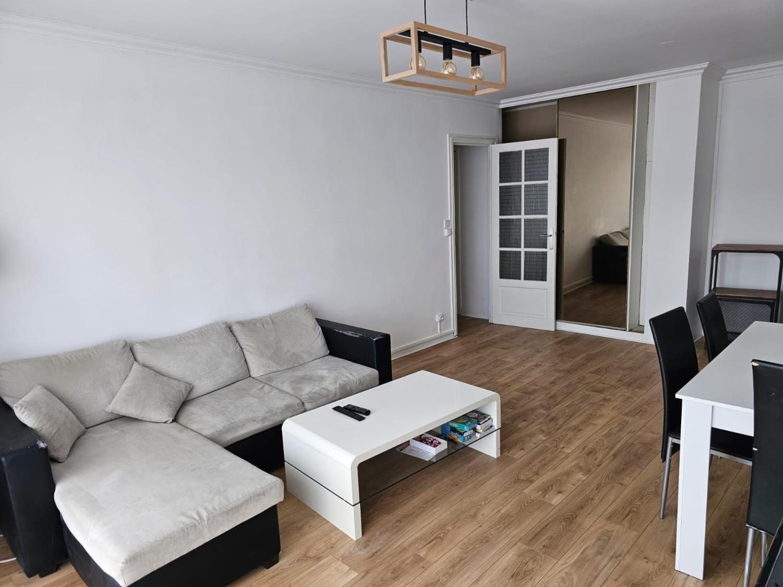 Appartement Elegant 3 Pieces Proche Paris La Defense à Bezons Extérieur photo