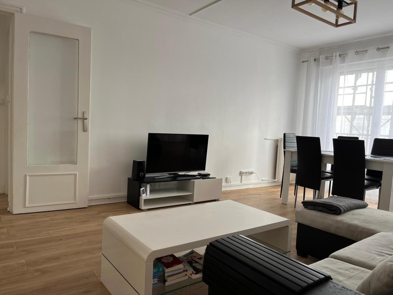 Appartement Elegant 3 Pieces Proche Paris La Defense à Bezons Extérieur photo